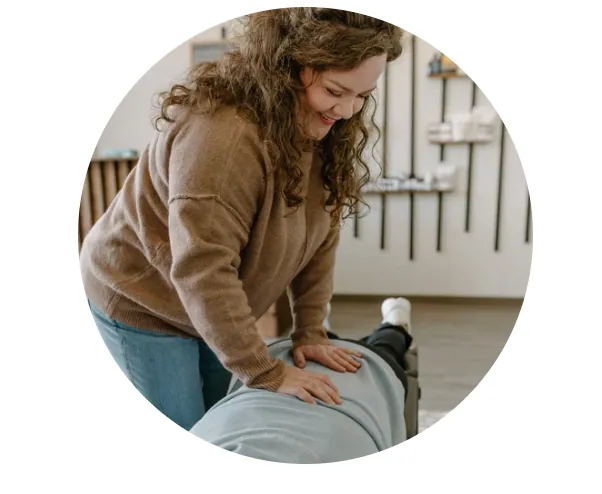 Dr. Lindsay Liles
